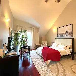  Homestay Stunning In Townhouse Across The Canada